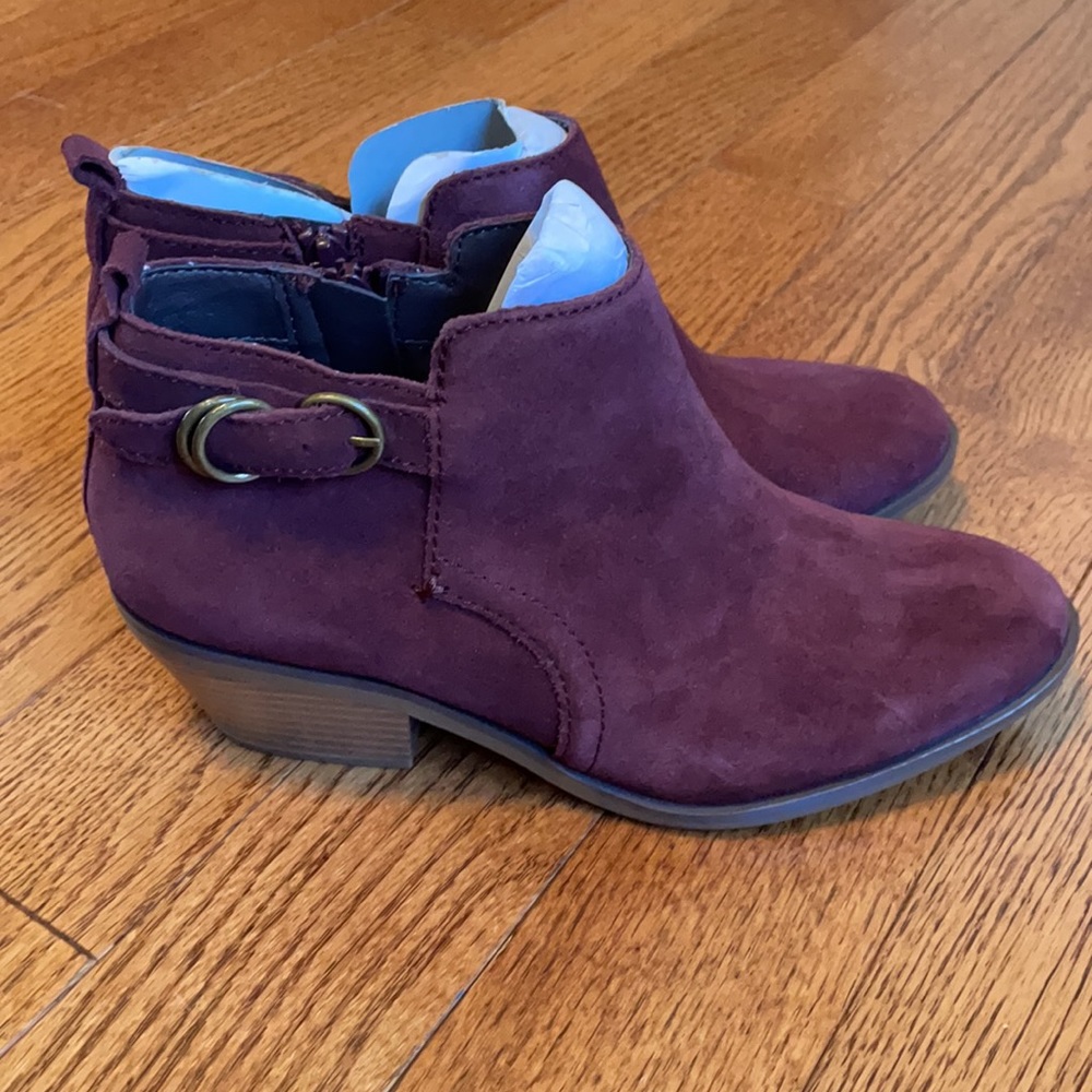 NWT White Mountain Boots